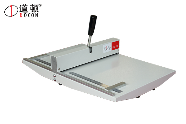 DC-12B manual paper creasing machine